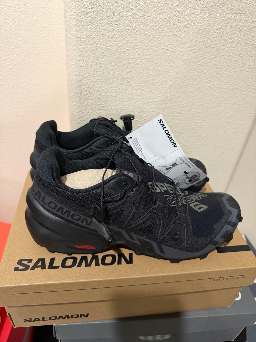 NWT Salomon Speedcross 6 Women's Trail Running Shoes Black/Black/Phantom Size 8 - Picture 2 of 4